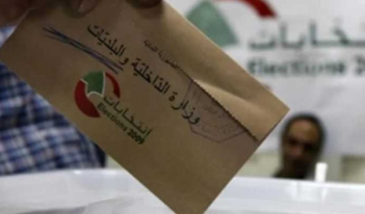 ما يحدث هو عرض تجريبي داخل رحم النظام
