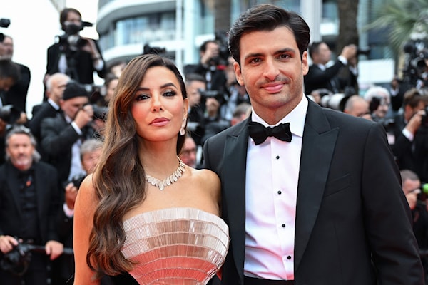 لا يجد ساينس أن هناك تضارباً في المصالح بينهما إذا ترشح والده ضد الرئيس الحالي الإماراتي محمد بن سُلَيّم في انتخابات رئاسة الاتحاد الدولي للسيارات (أ ف ب)