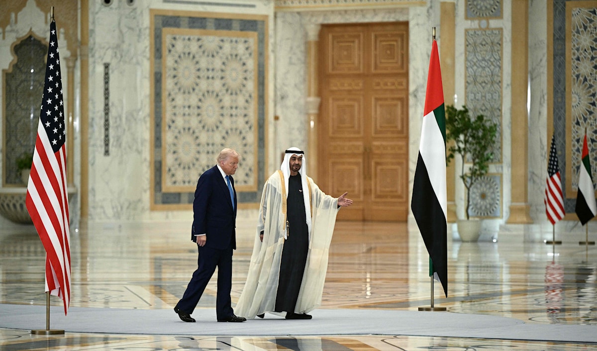 أعرب الرئيس الأميركي عن ثقته بأن العلاقة بين واشنطن وأبو ظبي «ستزداد قوةً وتطوراً» (أ ف ب)