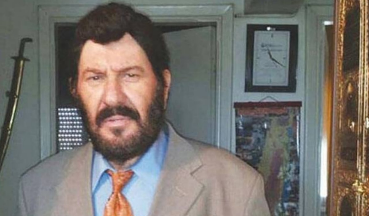 لفت الراحل الأنظار حين غامر به المخرج الراحل نبيل المالح عام 1972