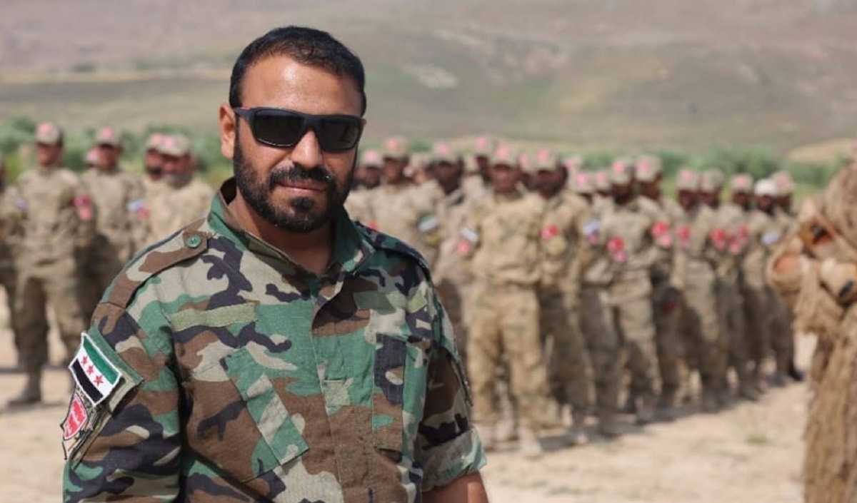 «أبو عمشة» قائد «فرقة السلطان سليمان شاه» (من الويب)