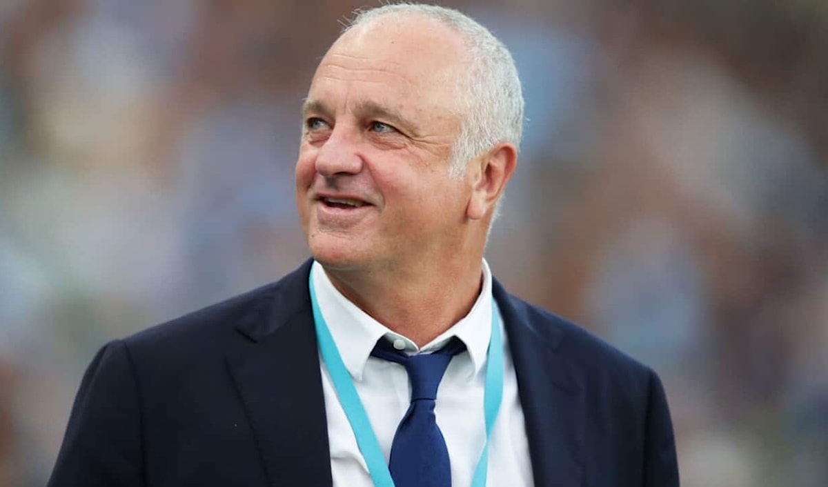 سيقود أرنولد (61 عاماً) منتخب العراق في مباراتيه المهمتين أمام كوريا الجنوبية والأردن في حزيران المقبل (ويب)
