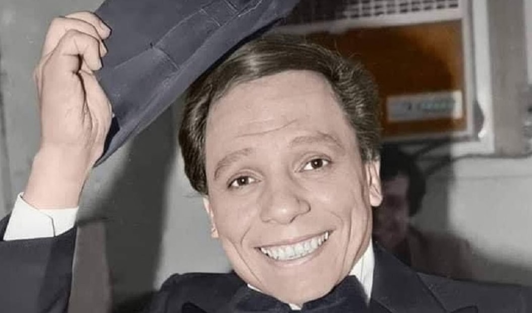 يعرض الفيلم قريباً على قناة «الوثائقية» تزامناً مع احتفال الممثل بعيده الـ 85