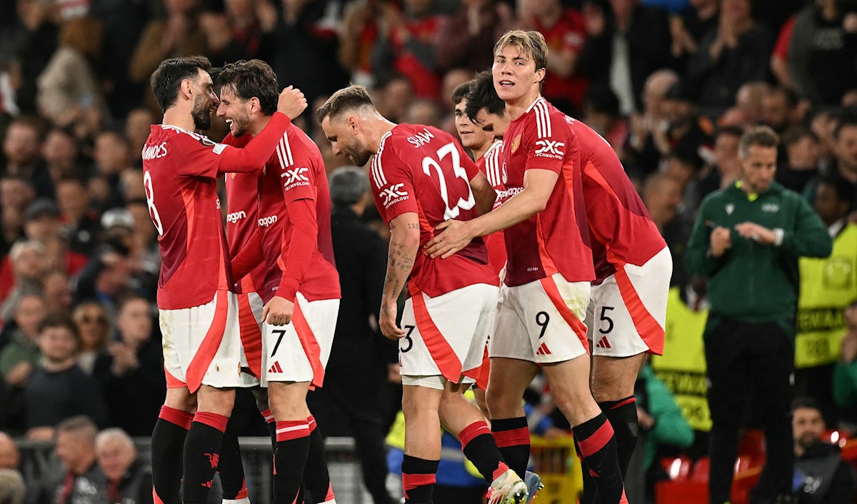 تأهّل يونايتد إلى نهائي مسابقة «يوروبا ليغ» لكرة القدم (أ ف ب)