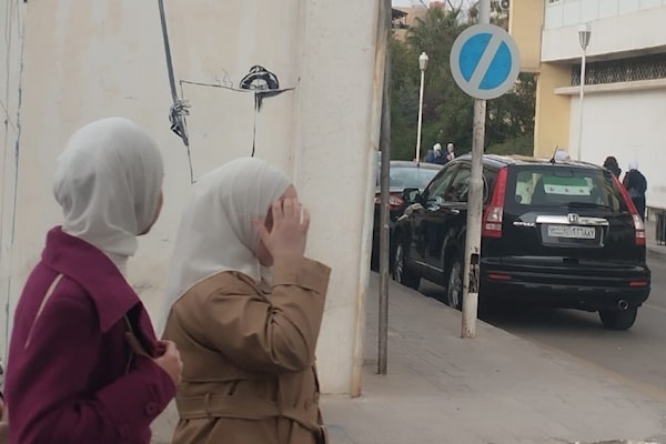 الحريات الشخصيّة مستباحة في الشارع... والفرع!