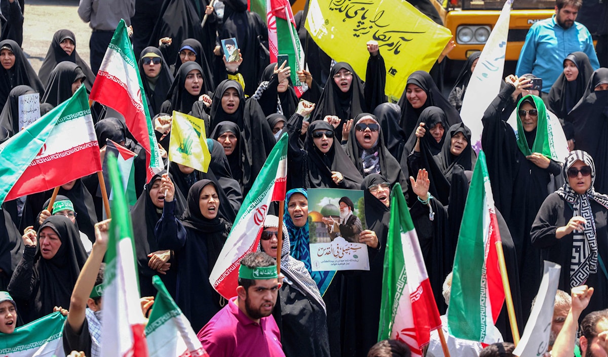 بينما تبنّت إسرائيل العملية بالكامل حاولت الولايات المتحدة النأي بنفسها (أ ف ب)