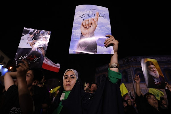 ما تشهده إيران اليوم ليس مجرد تصعيد كبير، بل يمثّل تجسيداً عملياً لـ«استراتيجية الأخطبوط» (أ ف ب)
