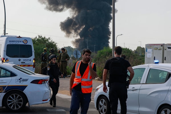 تعتبر القاهرة أن احتمالات توسيع نطاق الرد الإيراني ليشمل أهدافاً أميركية أو إسرائيلية في دول أخرى «قد يشكّل تهديداً مباشراً للأمن القومي المصري» (أ ف ب)