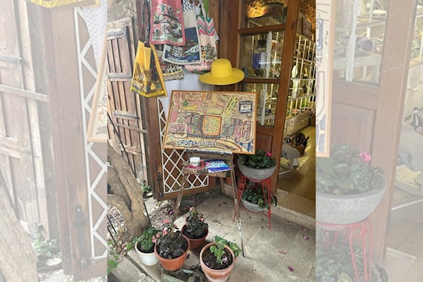 سوق جبيل يزدان بالألوان