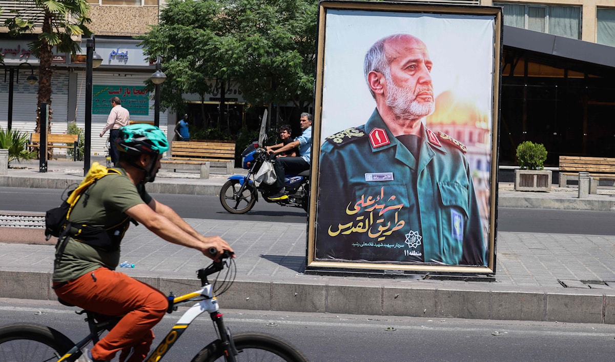 حذرت إيران الولايات المتحدة من مغبة التدخل في الحرب دعماً لإسرائيل (أ ف ب)