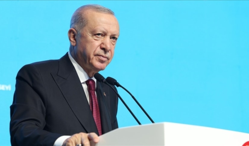 شبّه أردوغان أفعال نتنياهو بأفعال الزعيم النازي أدولف هتلر (من الويب)