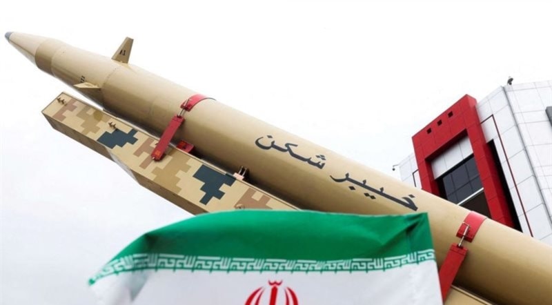 صاروخ &laquo;خيبر شكن&raquo; الإيراني (من الويب)
