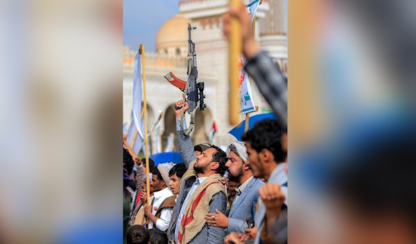 يمنيون ينتصرون لإيران في صنعاء (أ ف ب)