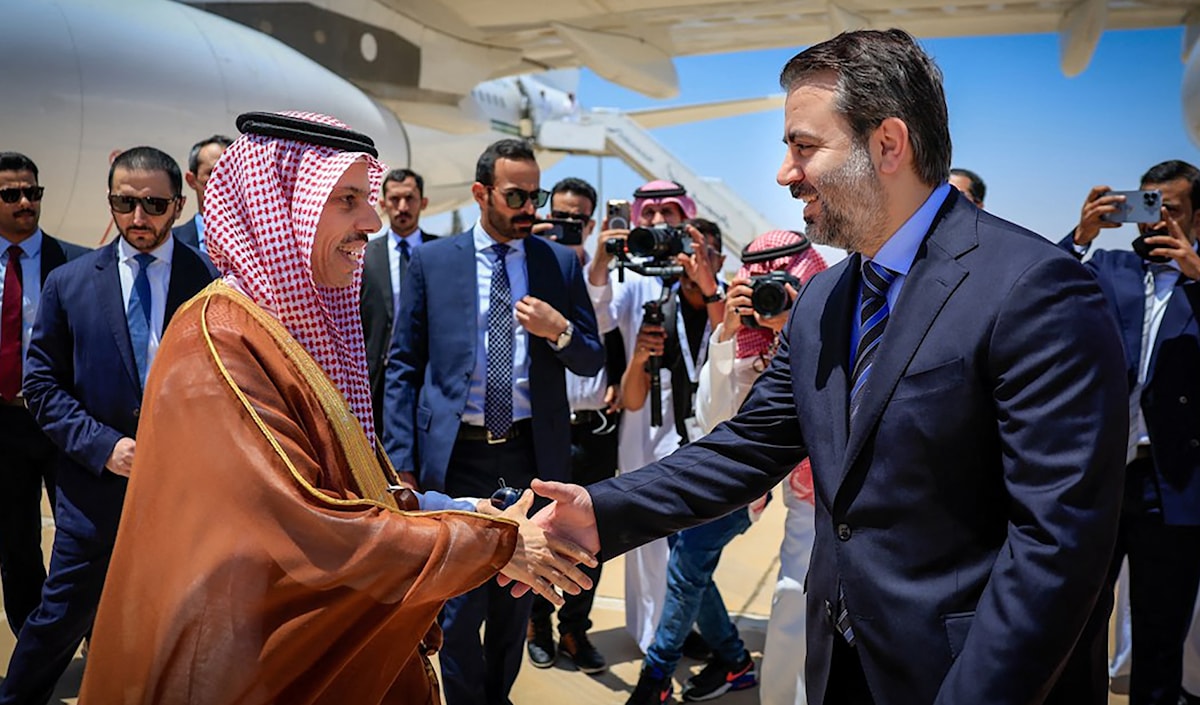 الشيباني أثناء استقباله لنظيره السعودي في دمشق نهاية الشهر الفائت (سانا)