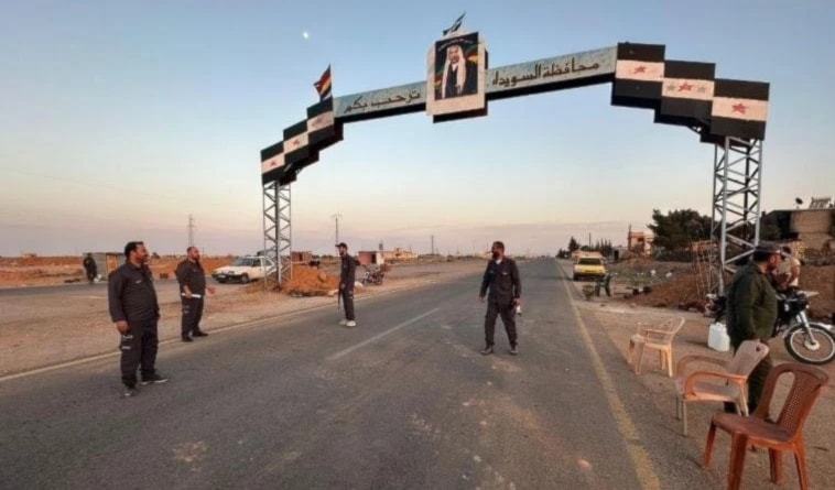 قتل ثمانية أشخاص وأصيب العشرات في اشتباكات في محافظة السويداء (من الويب)