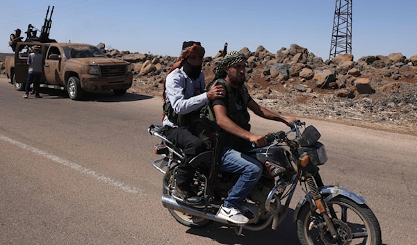 شهدت السويداء، مساء أمس، هدوءاً نسبياً مع توقّف الاشتباكات (أ ف ب)