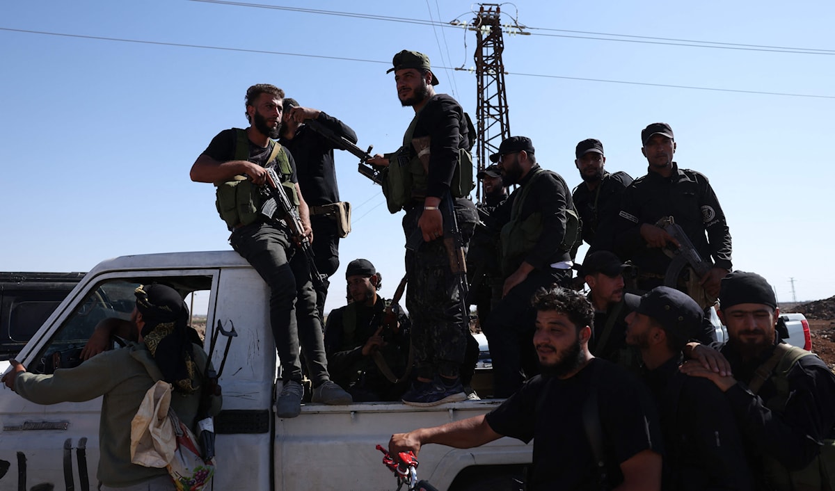 أدت الاشتباكات إلى مقتل نحو 90 شخصاً (أ ف ب)