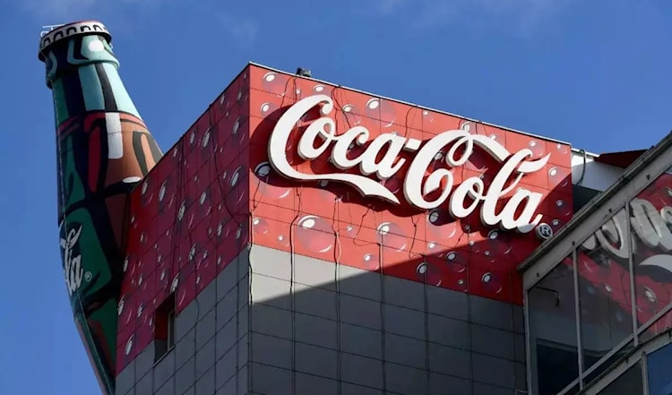 يتكوّن كل من السكروز والـ HFCS من الفركتوز والغلوكوز.