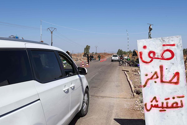 رأى كورد أنّ «استمرار هذه الممارسات يدفع بسوريا نحو مزيد من التشظي» (أ ف ب)