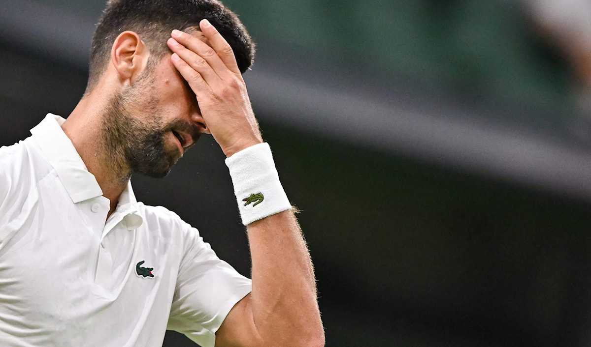 حجزَ الصربي نوفاك ديوكوفيتش بطاقته بفوزٍ صعب على الفرنسي ألكسندر مولر 6-1 و6-7 (7-9) و6-2 و6-2.