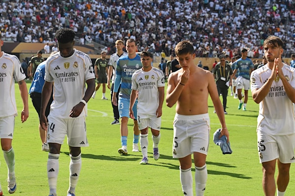 أعلن ريال مدريد قبل نحو عام تعليق جميع الحفلات على ملعبه