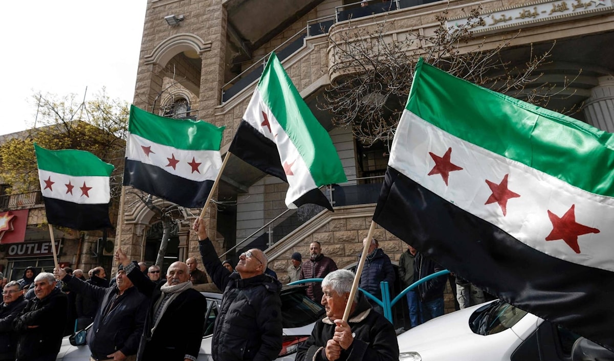 اللقاء بين إسرائيل وسوريا كان «واضحاً وصريحاً» (أ ف ب)