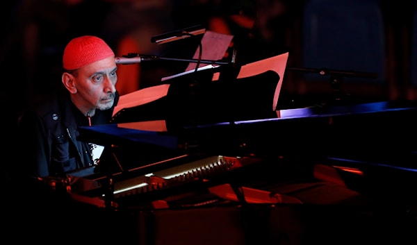 حنجرةُ السَّماء