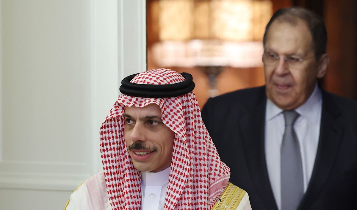 لافروف: الأوضاع في الضفة الغربية ليست أفضل من مثيلاتها في غزة (أ ف ب)