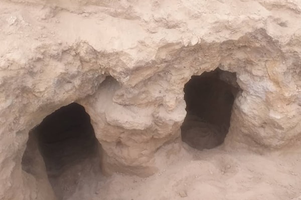 صور توثيقية لمواقع تنقيب غير شرعية بينها «زاكية» في ريف دمشق (جمعية أصدقاء المتاحف والمواقع الأثرية)