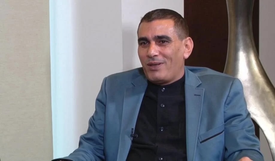 عمدت قوات الاحتلال إلى تدمير محتويات منزل اللحام بشكل كامل (من الويب)