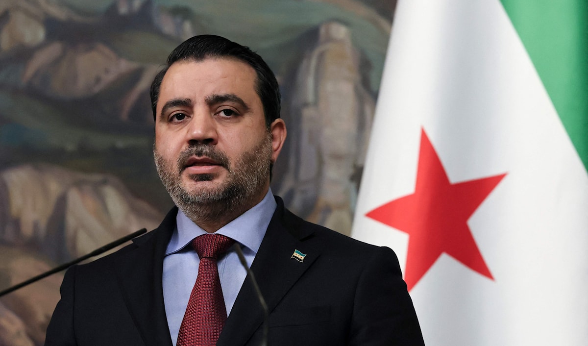 يجتمع الشيباني مع  ديرمر بحضور برّاك في باريس (أ ف ب)