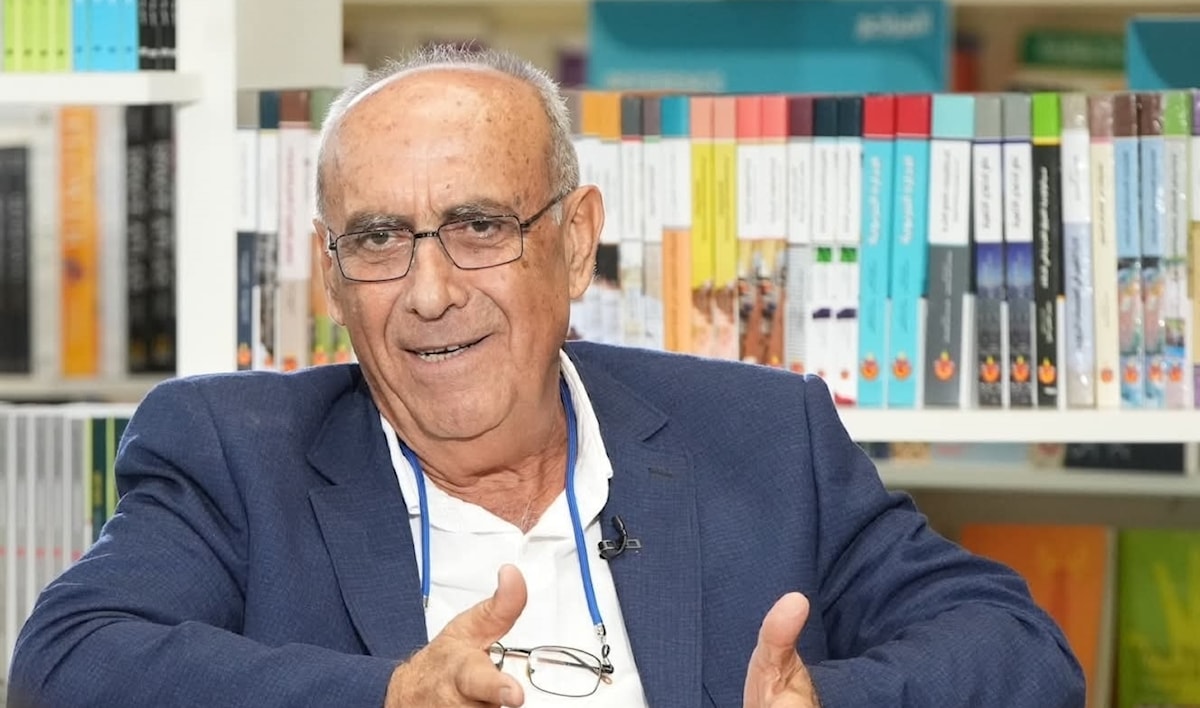 الكاتب والروائي السوري ممدوح عزام