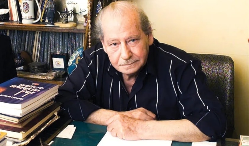 حنّا مينه يمّم شطر بيروت