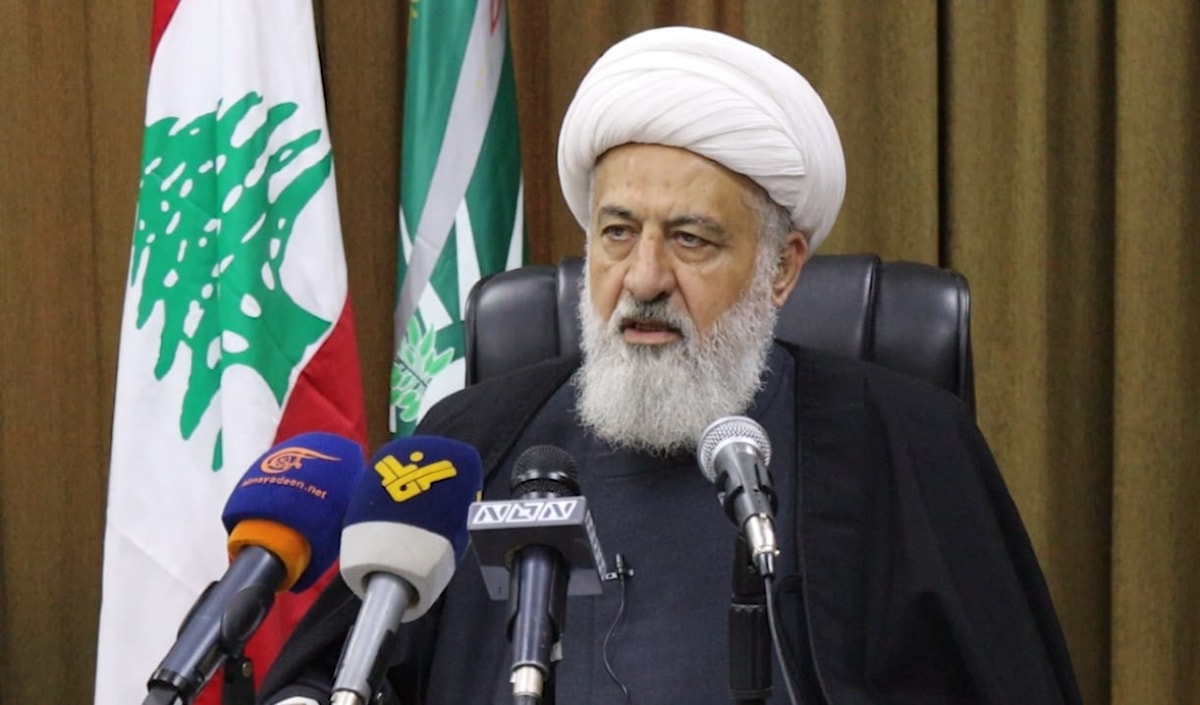 دعا الخطيب الحكومة إلى «عدم الامتثال» للضغوط الأميركية (من الويب)
