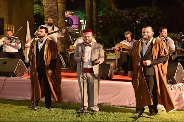 نوّرت مع «شيوخ الطرب»