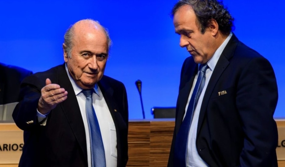 وُجّهت إلى المسؤولَين التنفيذيَين السابقَين تهمة الحصول «بشكل غير قانوني، على حساب الفيفا، على مبلغ مليوني فرنك سويسري».
