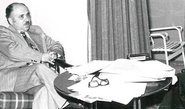 أسهمت أعماله في سرد العلاقة الشائكة والملتبسة بين الشرق والغرب