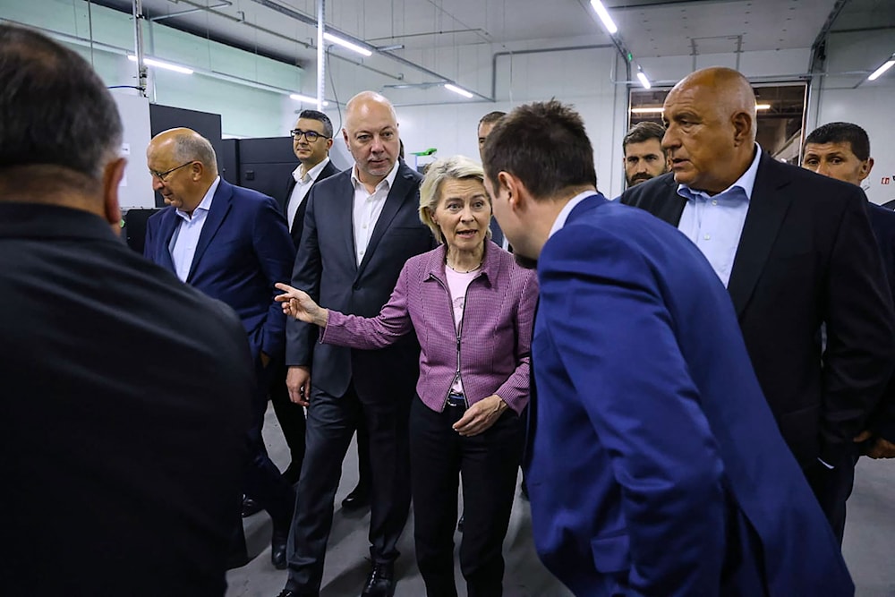 تأتي زيارة بلغاريا ضمن جولة تشمل سبع دول تقع على الخطوط الأمامية في الاتحاد الأوروبي (أ ف ب)