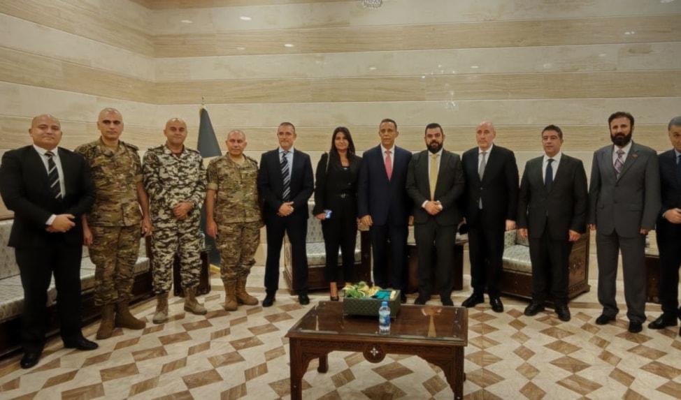 طالبت اللجنة الحكومة اللبنانية بإعادة النظر  تشكيل لجنة التفاوض الرسمية (من الويب)