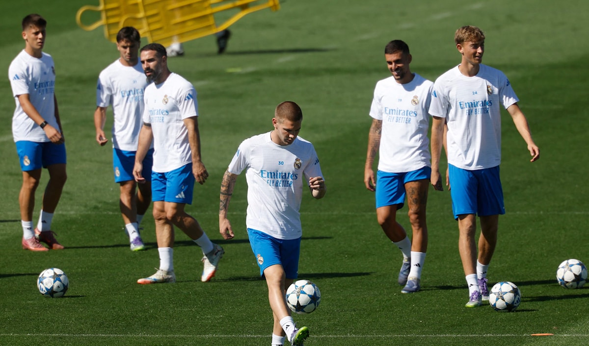 جدد ريال مدريد تشكيلته هذا الصيف بضم عدد من اللاعبين الجدد بتكلفة بلغت حوالى 170 مليون يورو.