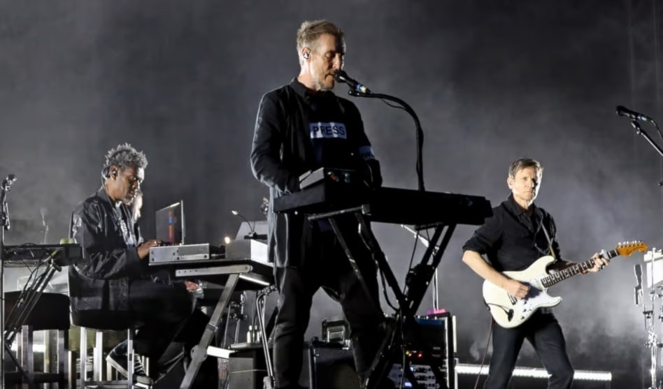 فرقة Massive Attack