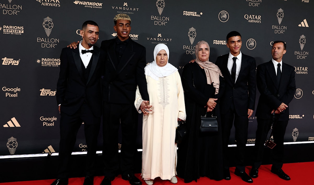 حلَّ جمال ثانياً في تصويت الجائزة خلف الفرنسي عثمان ديمبيليه نجم باريس سان جيرمان بطل فرنسا وأوروبا.