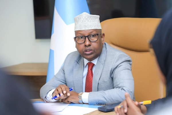 كشف فقي أن إسرائيل تسعى كذلك إلى إنشاء قاعدة عسكرية في المنطقة (من الويب)