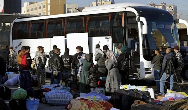 يبلغ عدد اللاجئين السوريين المسجّلين في لبنان نحو 700 ألف شخص (من الويب)