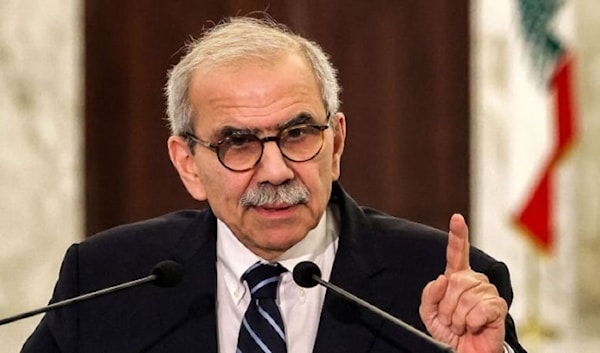 من رائد السريالية إلى نواف بك