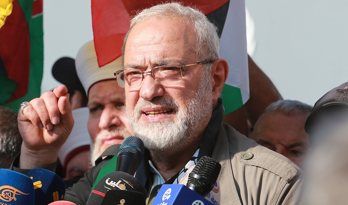 قماطي: البعض يصرّ على تنفيذ الإملاءات الخارجية ويقدّم التنازلات لإسرائيل مجاناً. (هيثم الموسوي)