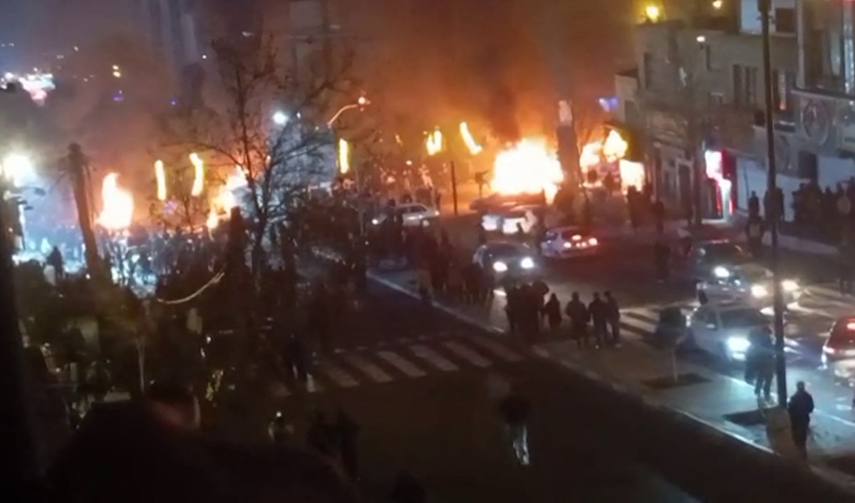 اختلفت جغرافيا الاحتجاجات الأخيرة في إيران عن تلك المعهودة في الماضي (أ ف ب)