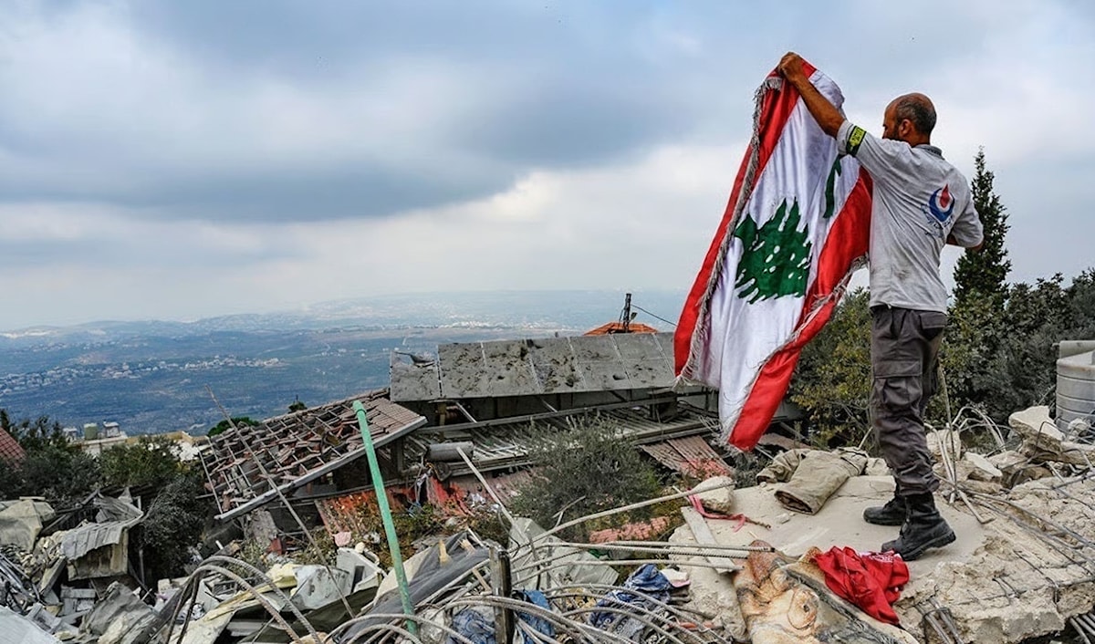 الحرب الإسرائيلية على لبنان وظهور عملاء لها عزّزا خوف الناس من كل من يحمل كاميرا