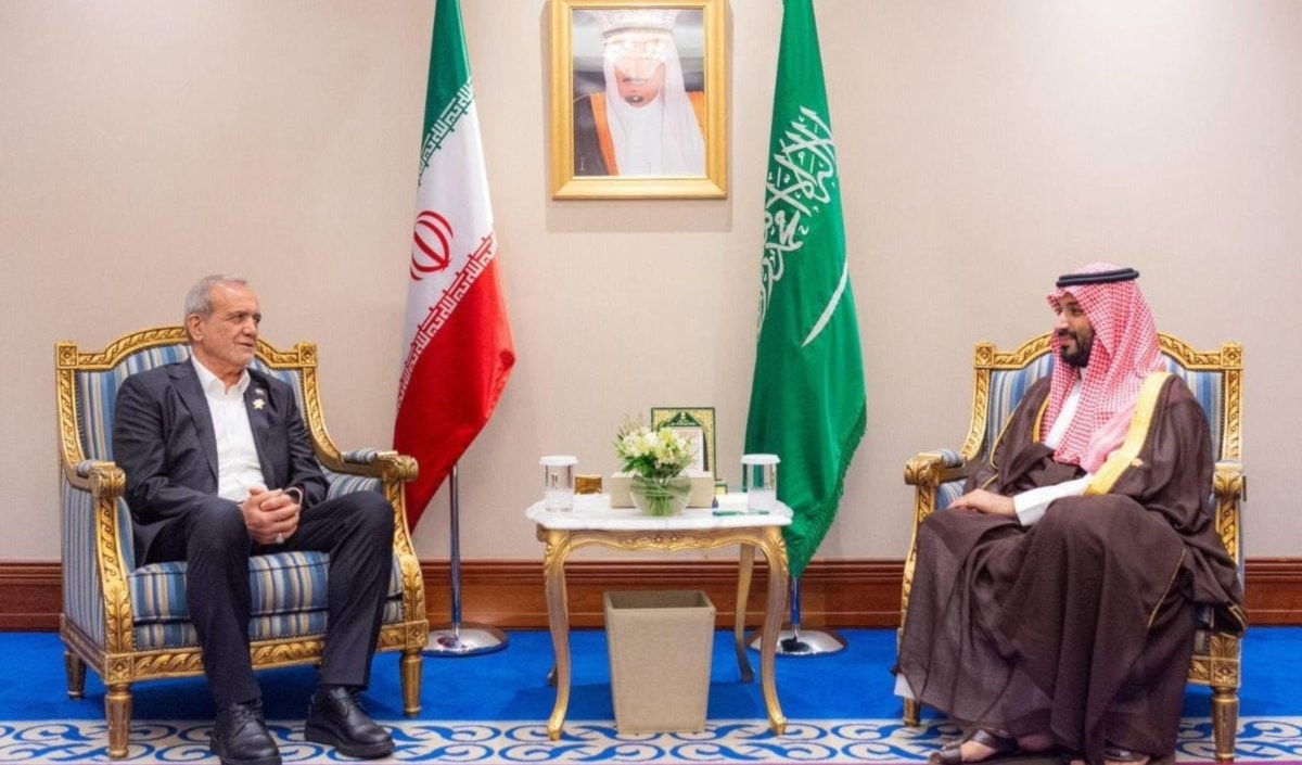 ابن سلمان مستعد لأي تعاون في إرساء السلام (من الويب)