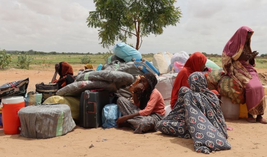 أطفال السودان يعانون من كارثة إنسانية (من الويب)